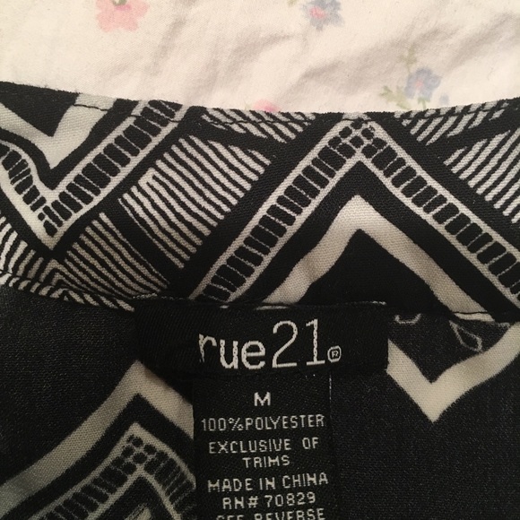 Long Blouse/Tunic - Picture 3 of 4